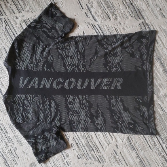 Limited edition Lululemon vancouver shirt - Picture 2 of 2